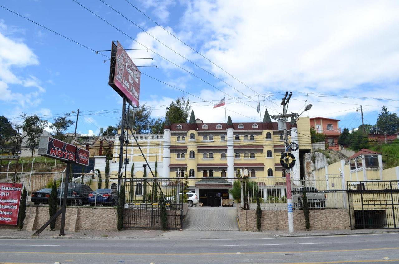 Hotel Y Restaurante Castillo De Los Altos Quetzaltenango Esterno foto